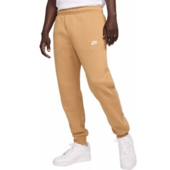 Nike Men's Sportswear Club Fleece Joggers Taper Pull On Size Small - Picture 1 of 7